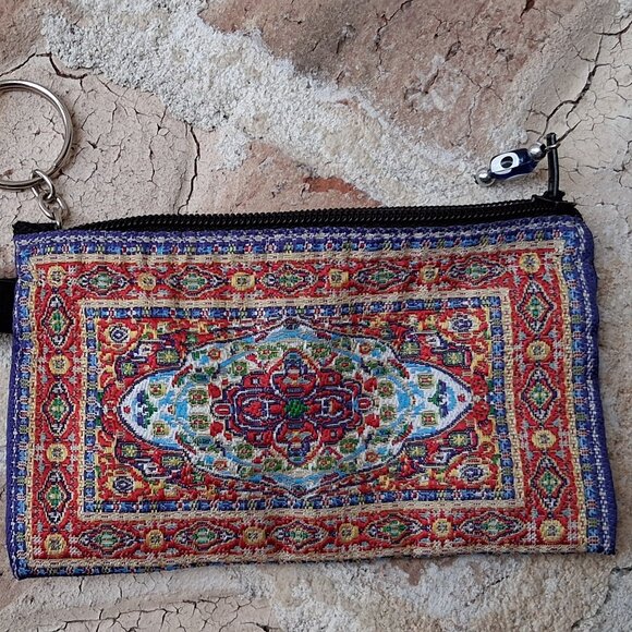 ZIPPERED TAPESTRY POUCH SWIVEL BOLT HOOK/KEY CHAIN NEW - Picture 1 of 4